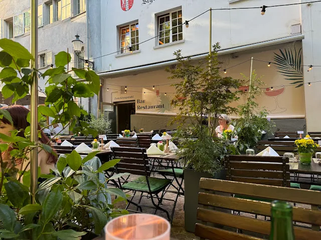 Zum Königstuhl - Schweizer Restaurant in Zürich Niederdorf