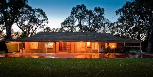 Moore River Holidays