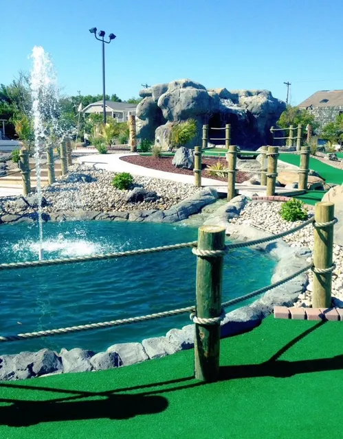 Island Miniature Golf