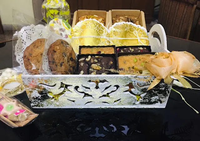 Polka’s Love at first bite