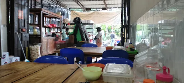 Bubur Ayam Mbak Sri 2