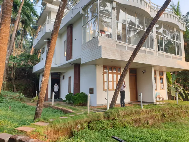 White Shell Beach Resort & Spa