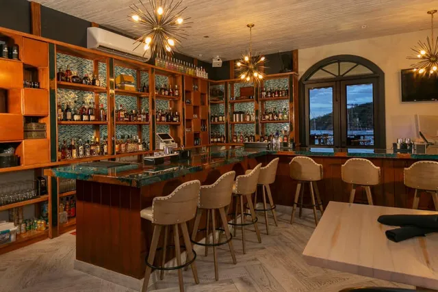 Lovango Rum Bar