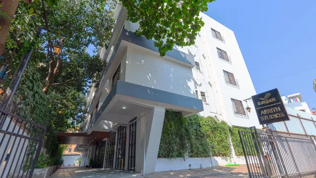 Magnus Aerith Studios Hotel, Kharadi