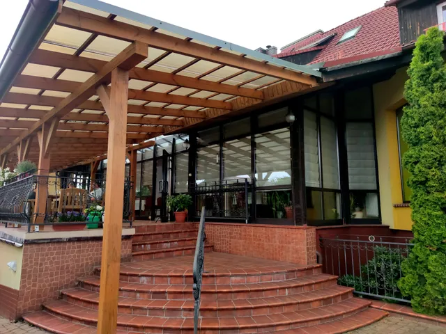 Hotel Janta noclegi nad jeziorem pokoje gościnne