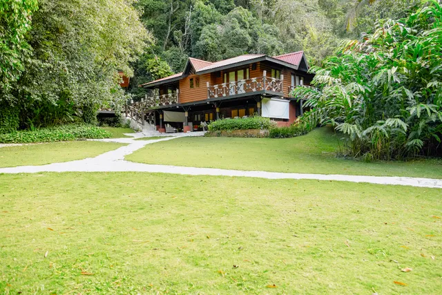 Platón Eco Lodge