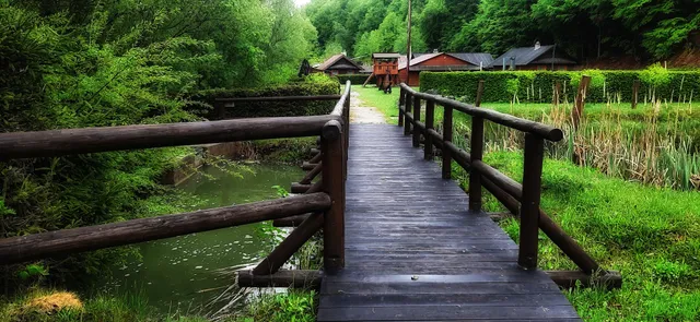 Chaty & Rybník, Horná Maríková