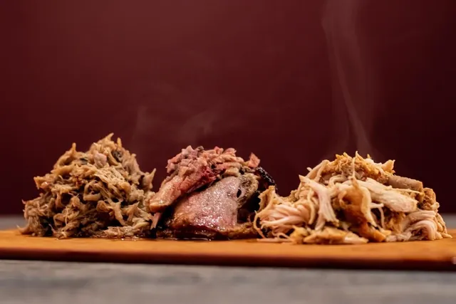 Crave Hot Dogs & BBQ- Louisville, KY Express