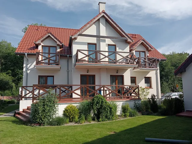 PELIKAN Dom Gościnny