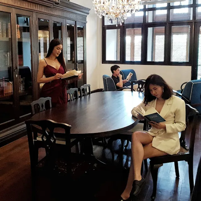 es•pe•cial Coffee Bar