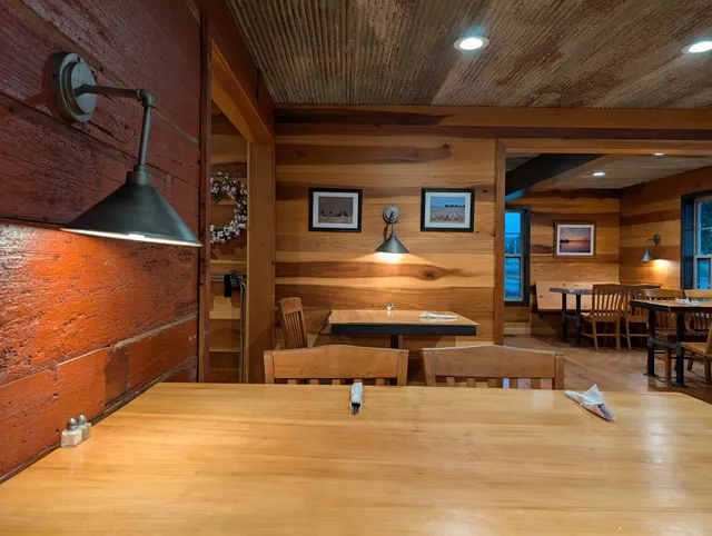 Sandy Ridge Smokehouse