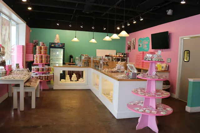 3 Sweet Girls Cakery