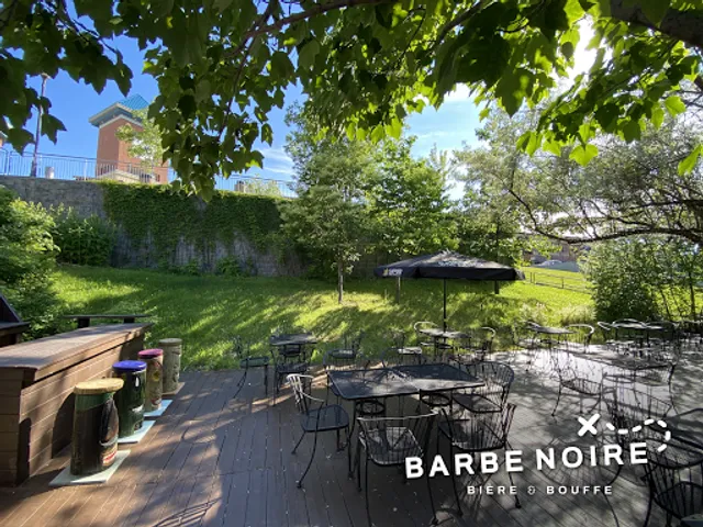 Barbe Noire Bière & Bouffe/HOTEL