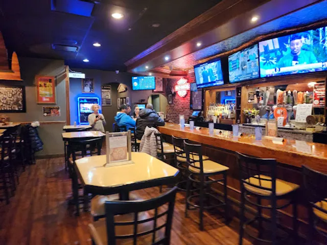 Zeppe's Tavern & Pizzeria