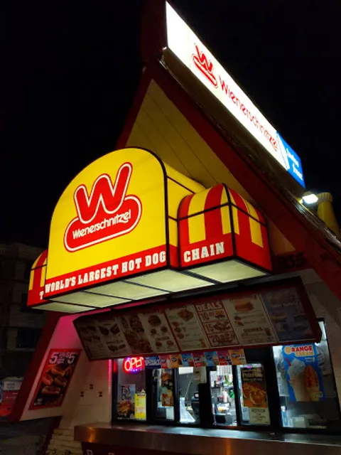 Wienerschnitzel