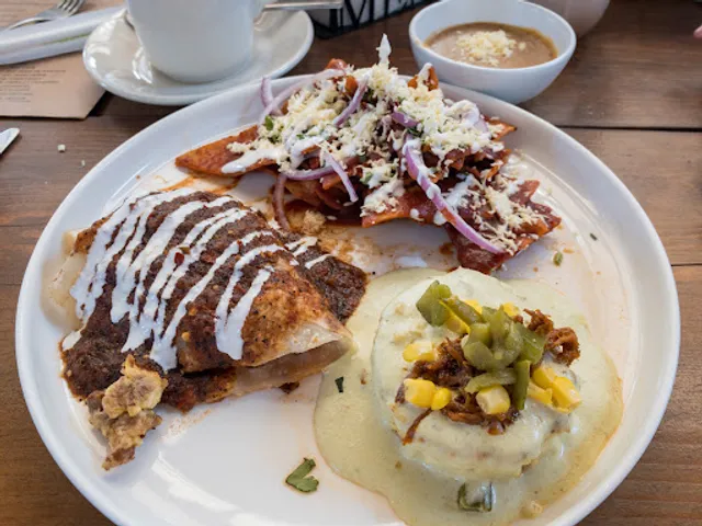 Mi Cócorit Café Restaurante