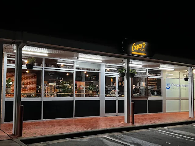 Cesar's Café
