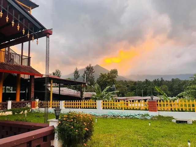 Chikmagalur Cottages & Villas