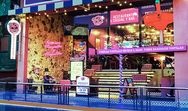 Taco y Tequila Grill & Bar - Party Center