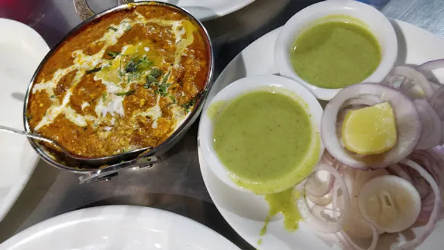 Sethi Tikka Kabab Curry