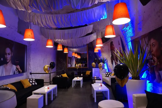 Barfly Disco Restaurant