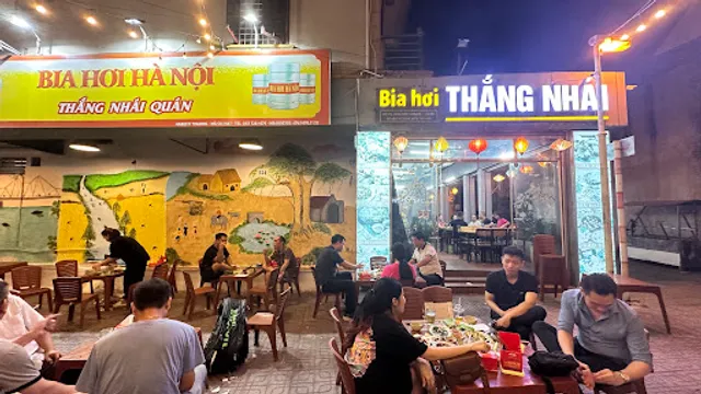 Bia hơi Thắng Nhái Quán