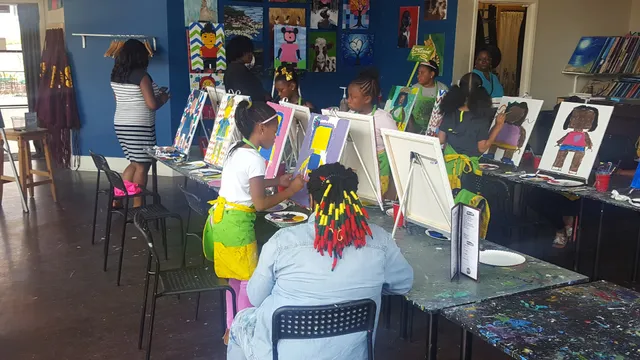 Arté Wine and Painting Studio