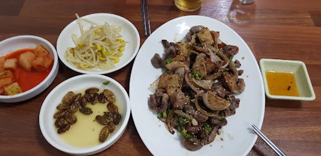 クムガンパジョン(금강파전)