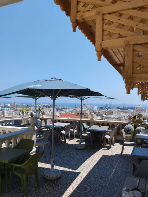 Restaurant café Dar Amna