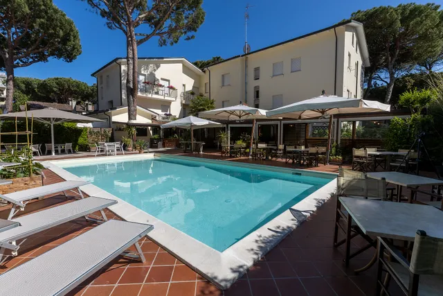 Hotel La Tavernetta Marina Romea