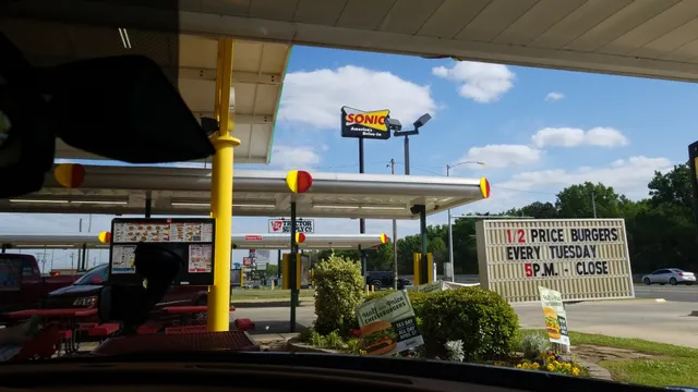 Sonic Drive-In