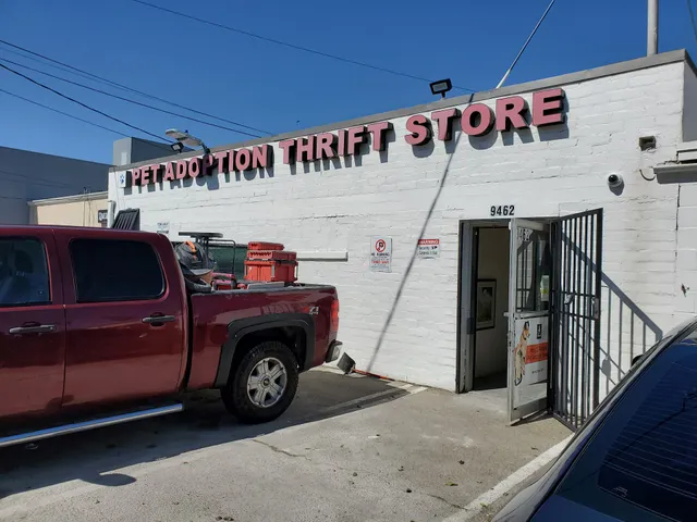 Mary S. Roberts Pet Adoption Center Thrift Store