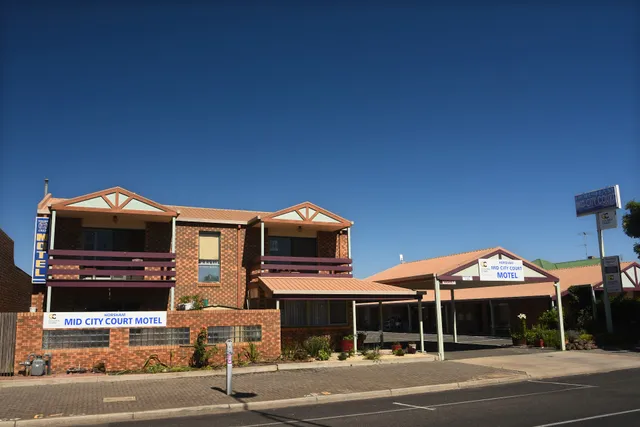 Horsham Mid City Court Motel
