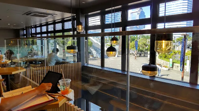 Starbucks Coffee - Perie Kaihin-Makuhari