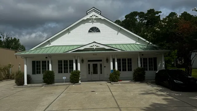 Discount Furniture & Mattress