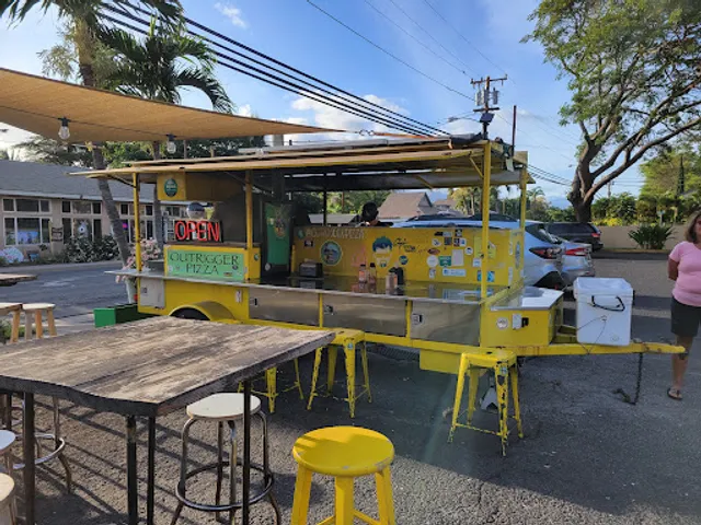 Outrigger Pizza Co 1