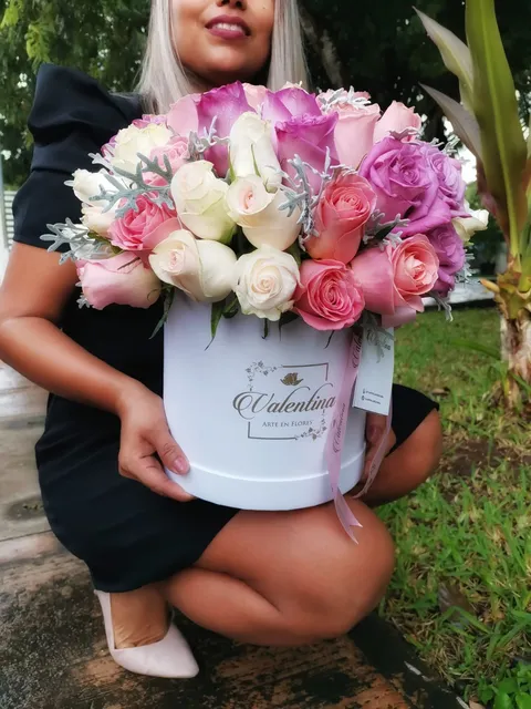 FLORERÍA CANCÚN VALENTINA ARTE EN FLORES