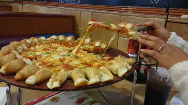 Pizza Hut 8 de Julio