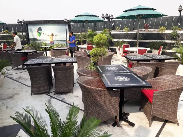 Fire n Ice Resto bar