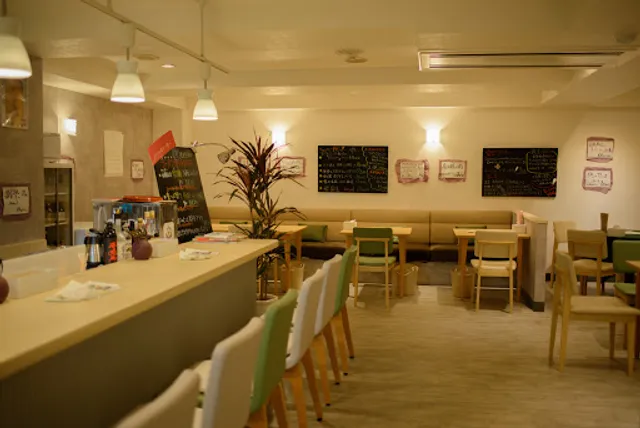 西洋料理・麺 ヌイユ