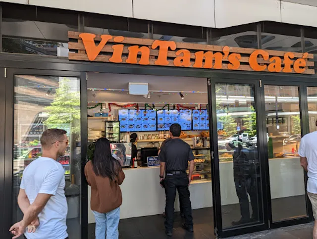 Vintam's Café