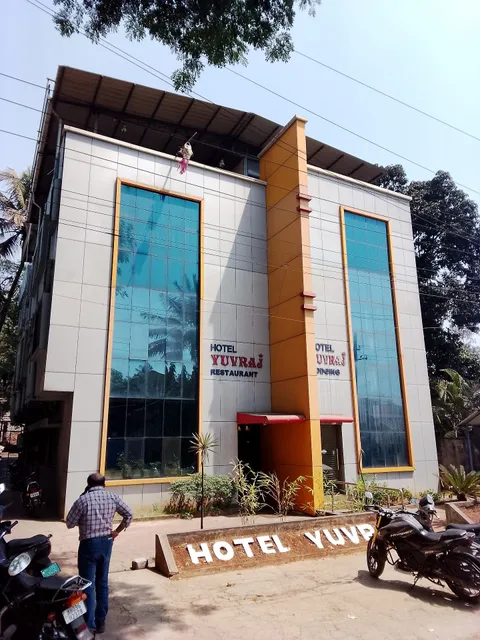 Hotel Yuvraj