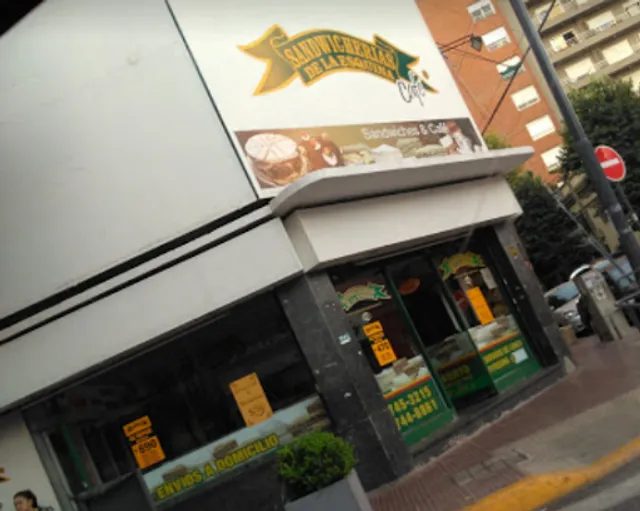 SANWICHERIA DE LA ESQUINA