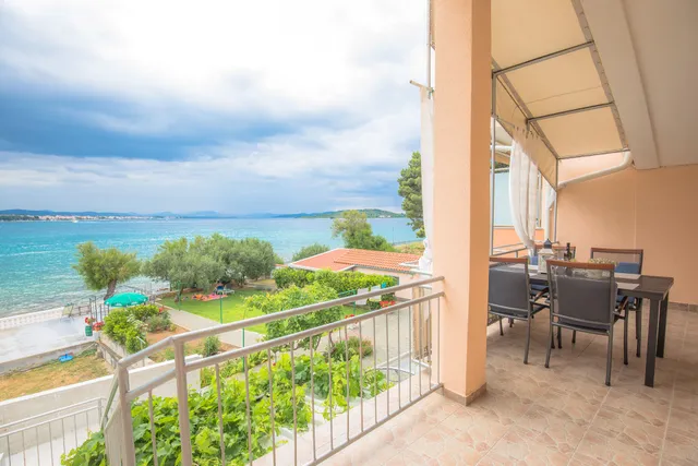Apartments Latin Vodice