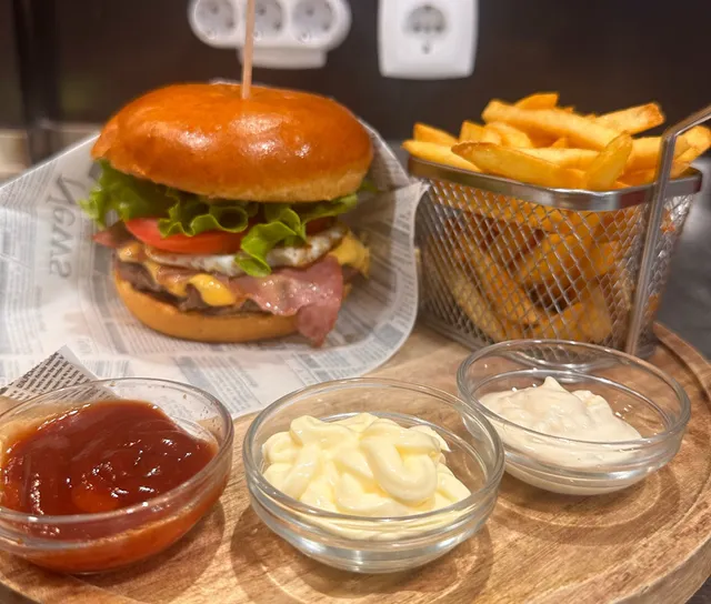 Entre Amigos Restaurante e Snack Bar