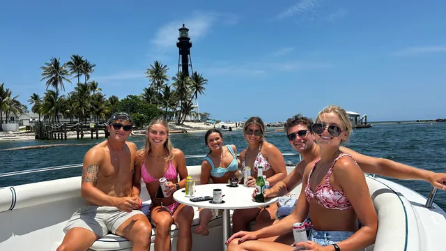 Cruz'N Chill Private Boat Tours