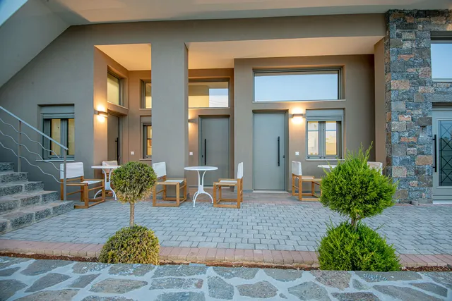 Mylos Luxury Apartments