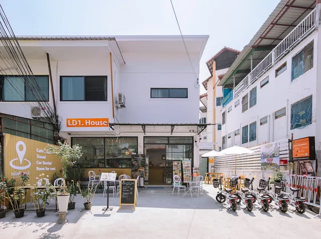 LD1. House Private Room,Thapae Gate, Chiang Mai Old city