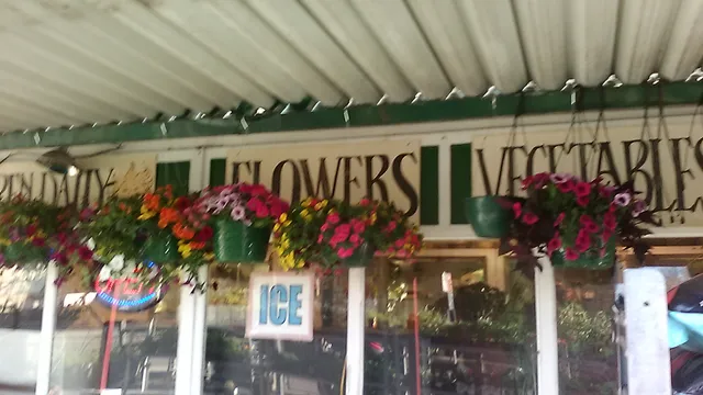 Town & Country Market