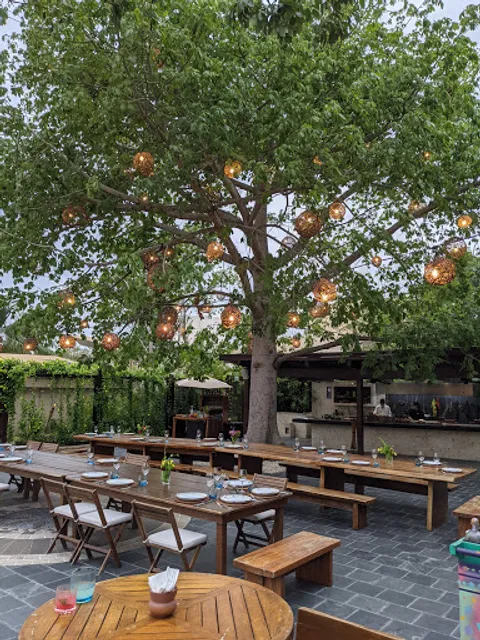 La Ceiba Garden & Kitchen